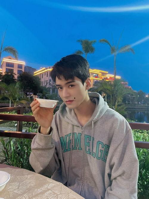 王大发爆料龚俊视频,揭秘明星幕后故事 第2张 王大发爆料龚俊视频,揭秘明星幕后故事 第2张